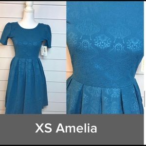 Lularoe Amelia Dress